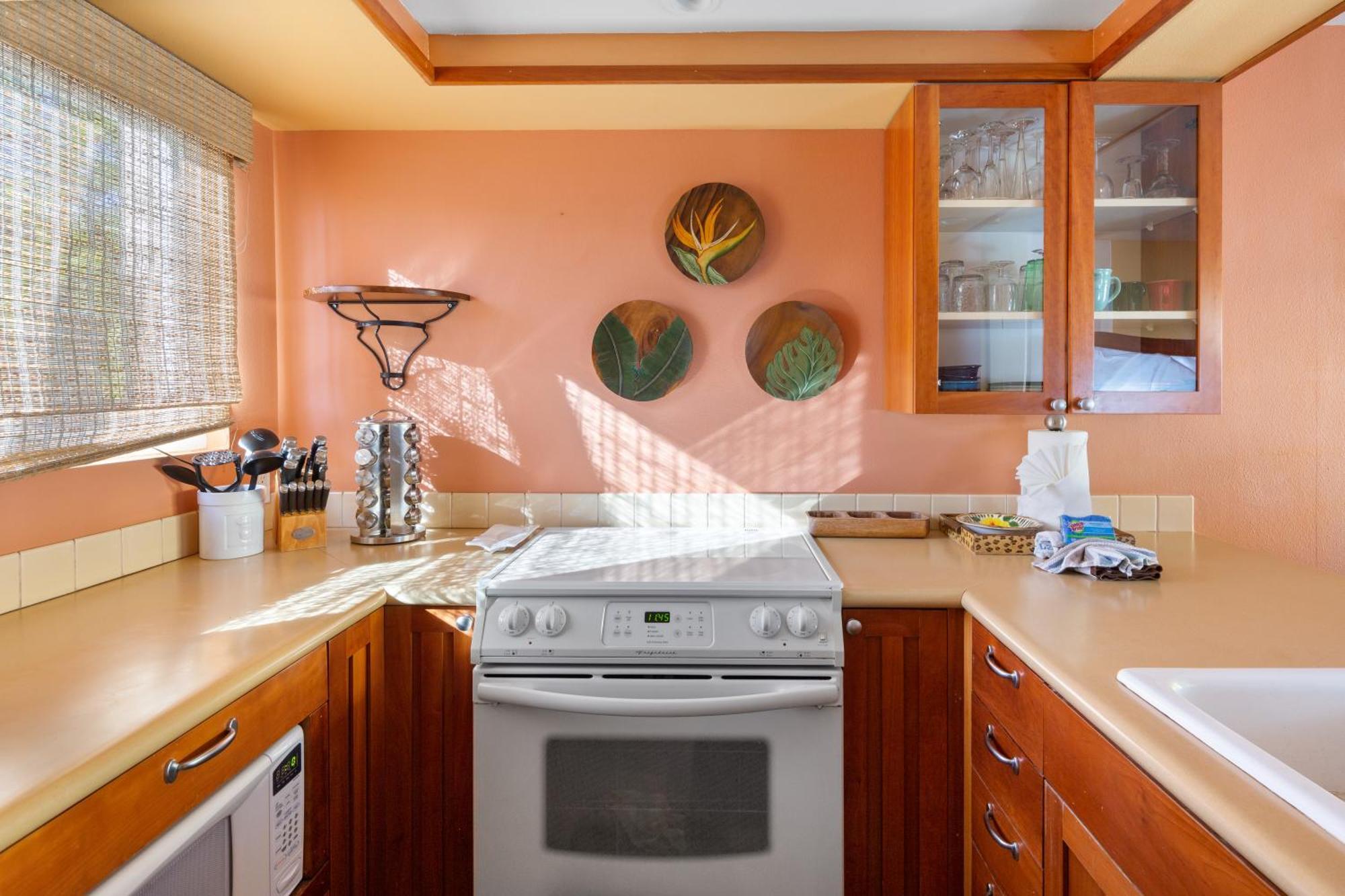 Bamboo Suite, 1 Bedroom, Sleeps 4, Pool & Bbq, Pre-Renovation Summer Sale Kihei Exterior foto